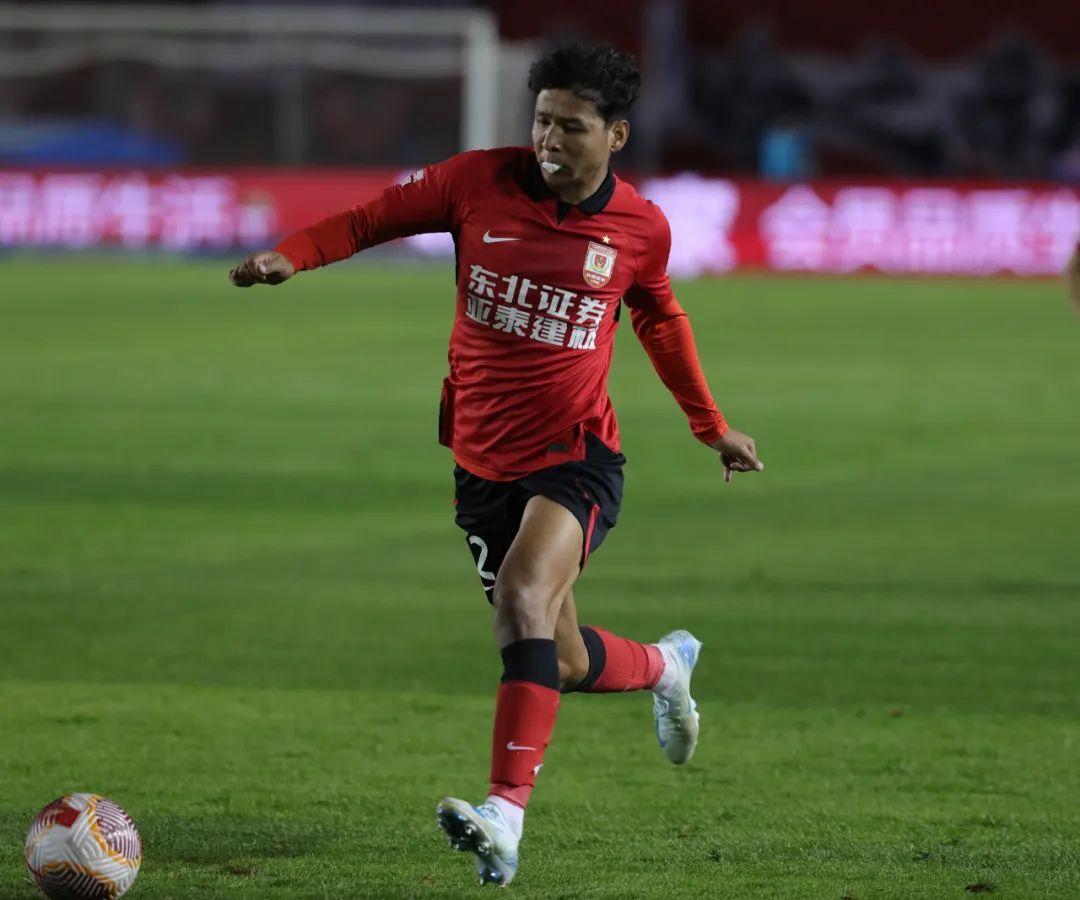 长春亚泰客场告捷，主帅连胜庆生的简单介绍