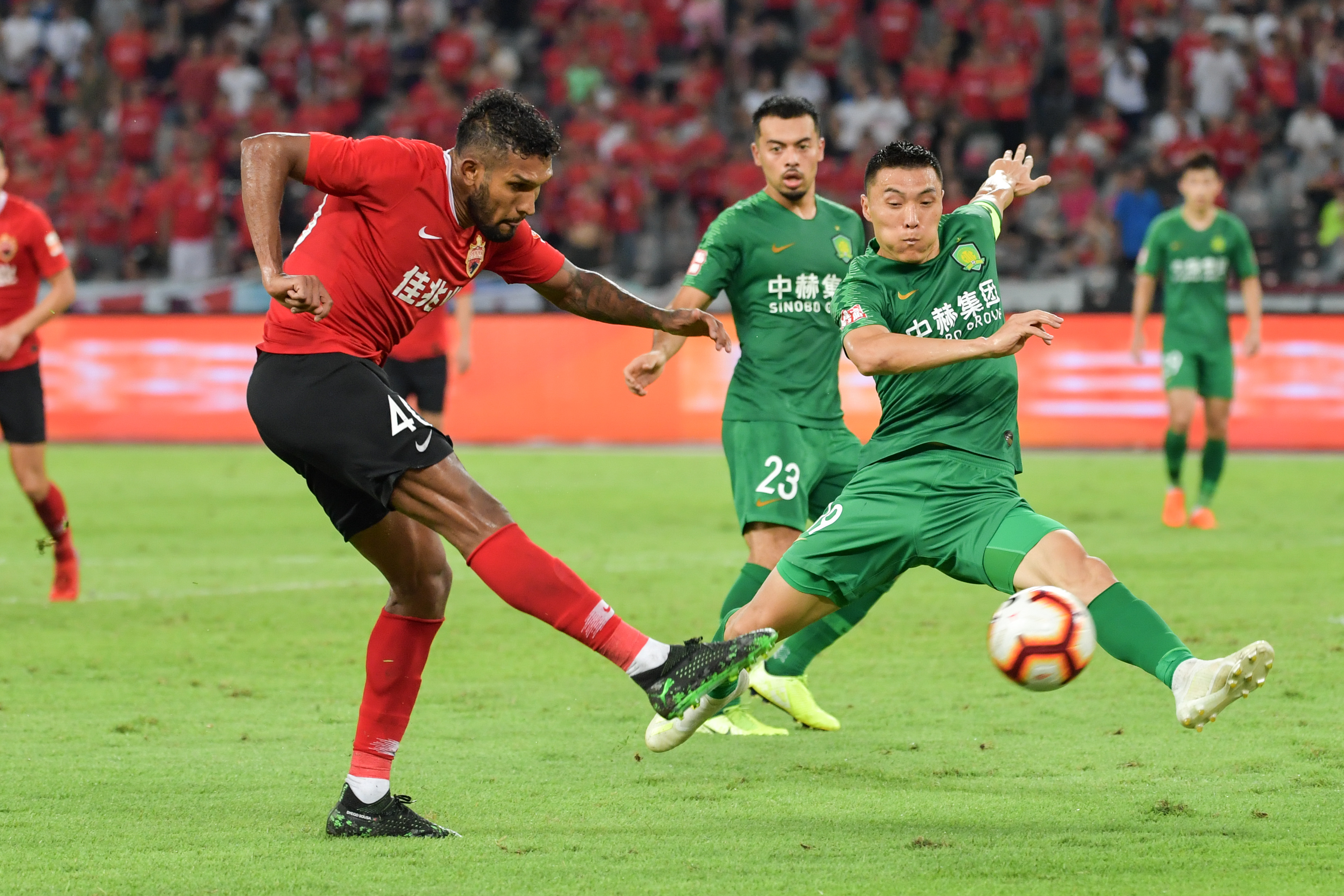 关于深圳佳兆业队长：争取主场保级，力保入围前八的信息