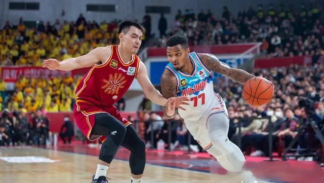 激烈比拼，双方实力均衡，胜负难分的简单介绍