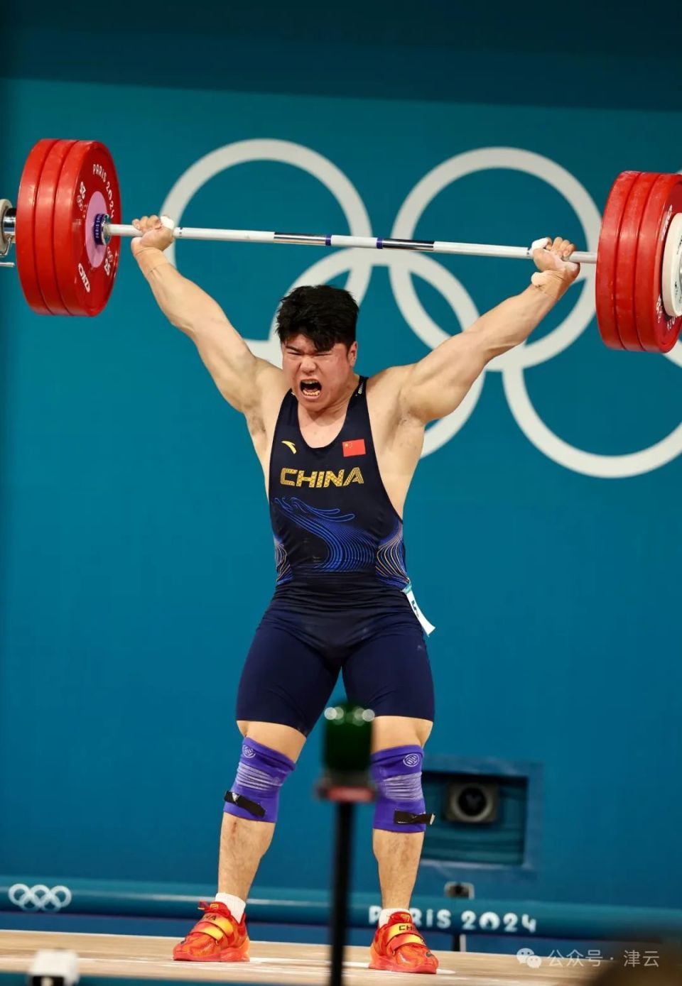 包含夺冠瞬间！乌干达举重选手夺得金牌的词条
