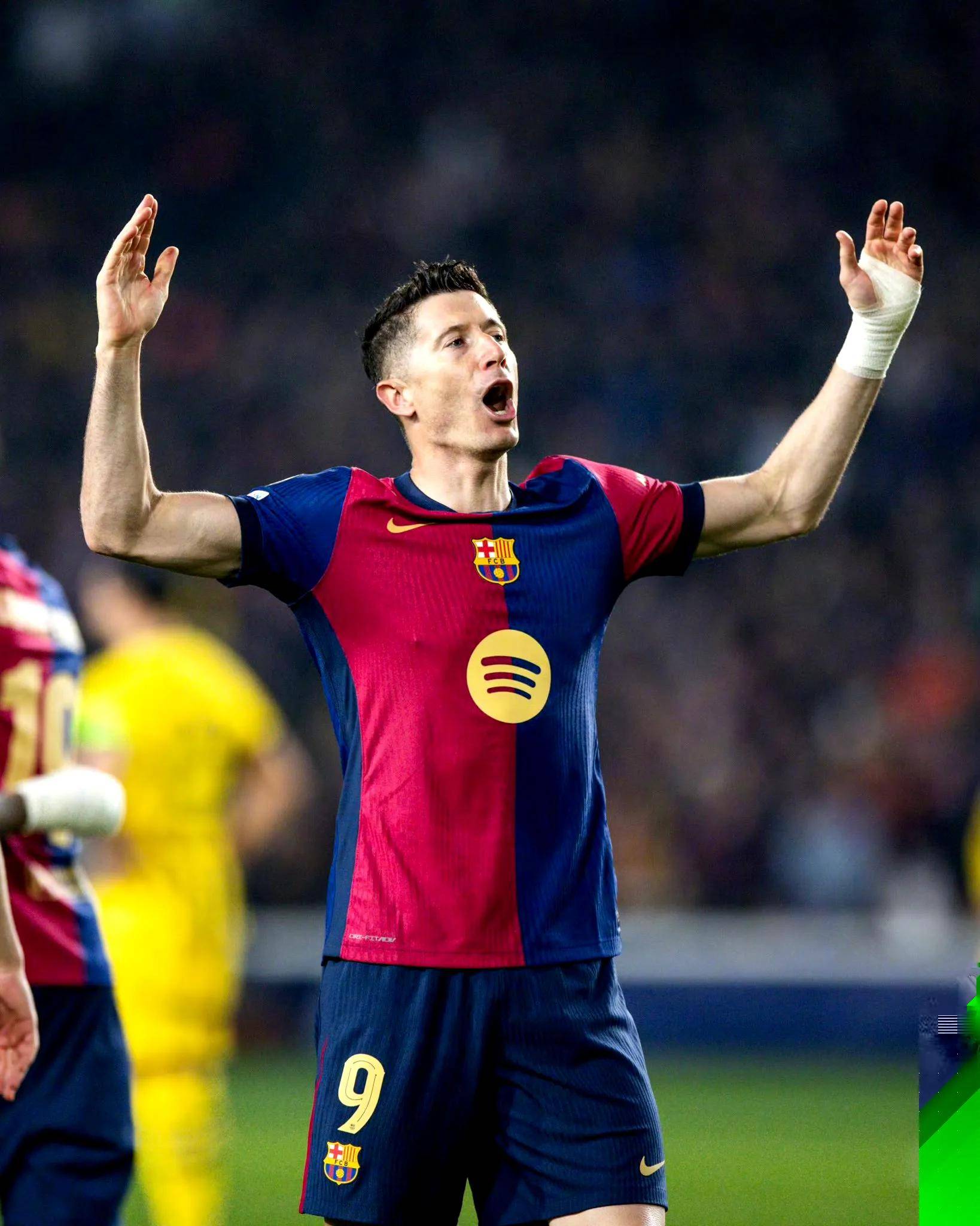 巴萨重剑无锋，欧冠再现震撼之势