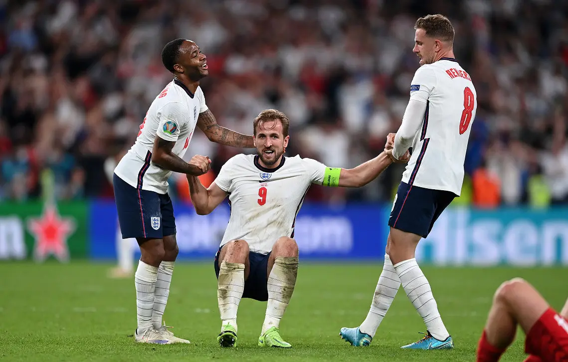 欧预赛揭幕战，球队火力全开晋级轻松的简单介绍