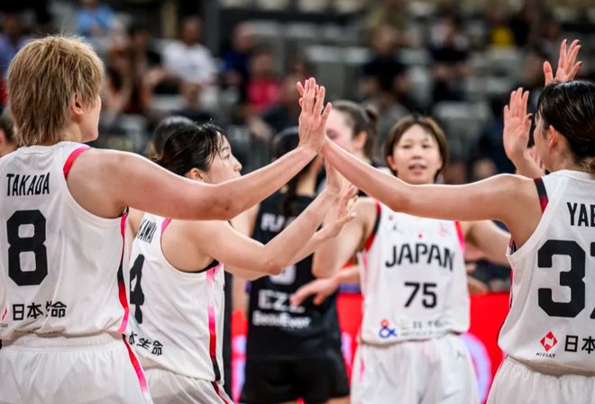 日本女篮创造历史，首次闯入奥运四强