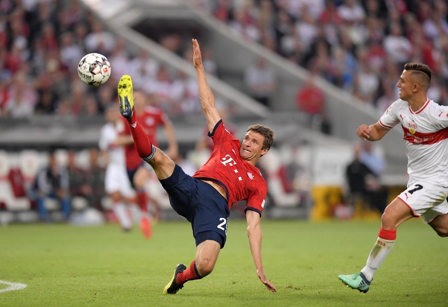 包含斯图加特客场失利，战绩连续滑坡的词条