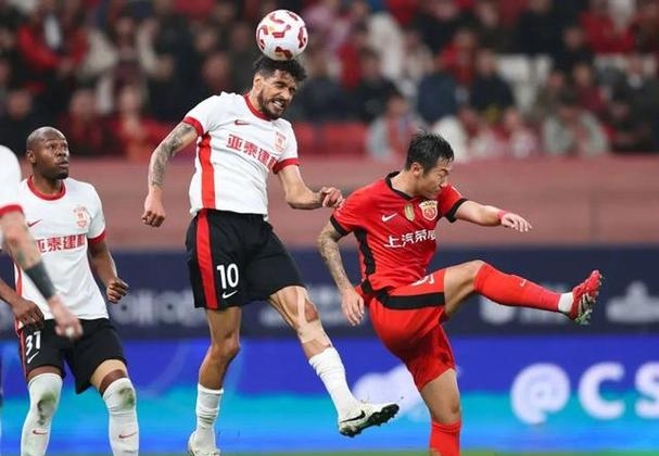 包含富力客场不敌恒大,保级形势愈发严峻的词条 包含富力客场不敌恒大,保级形势愈发严峻的词条