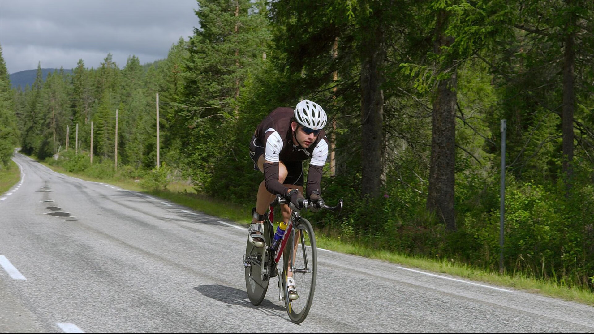 意甲焦点战之夜,特奥连斩双刀,拉开争冠差距